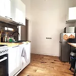 Stary