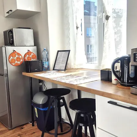 Stary * ジェシュフ