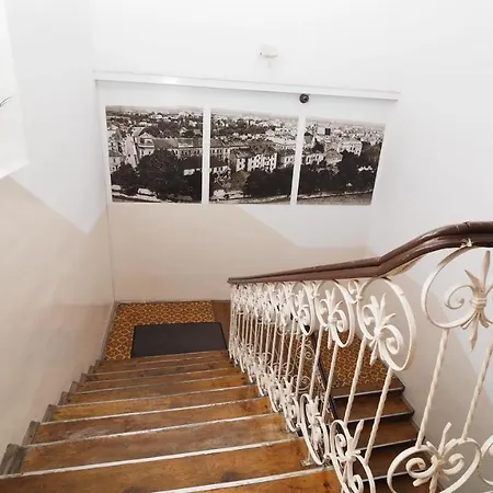 Stary Apartament *